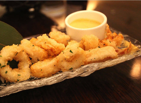 Calamari rings with fries